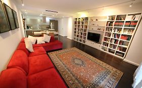 Big Ben Luxury Bllok Apartment